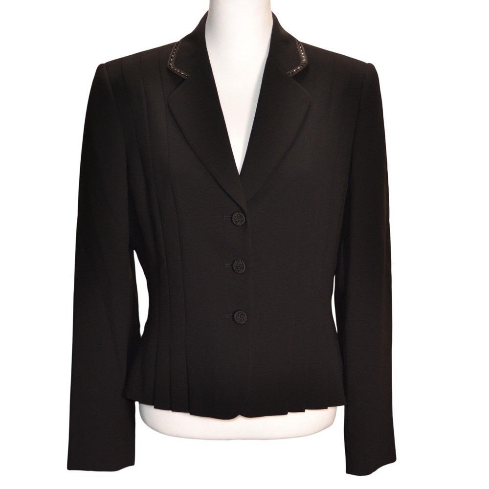 Tahari ASL Minimalist‎ Preppy Three Button Blazer Jacket Black Pleated Feminine